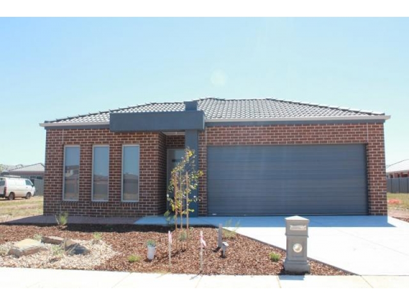 wyndham vale 三室新房现在招粗中