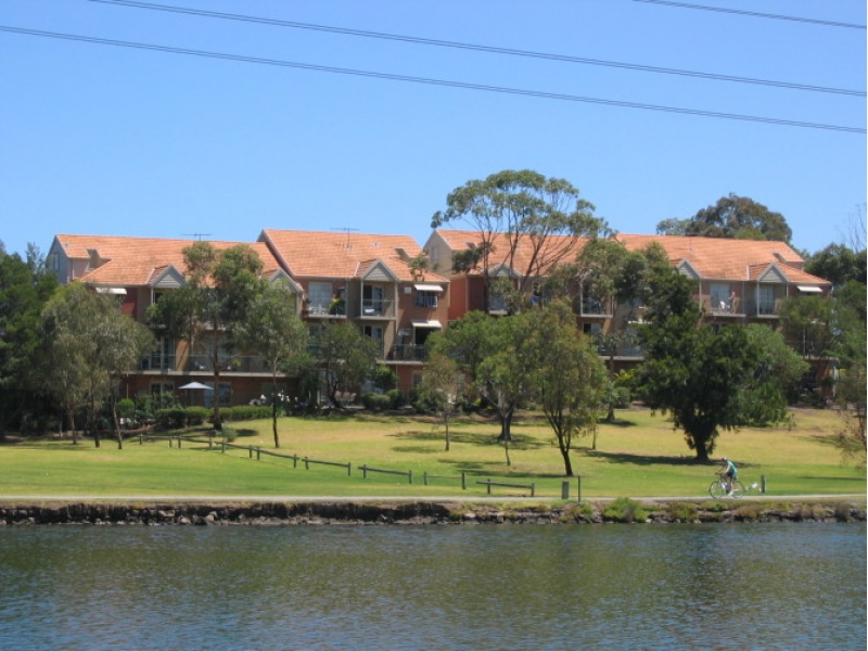 墨尔本ballarat road footscray 近vu有房出租