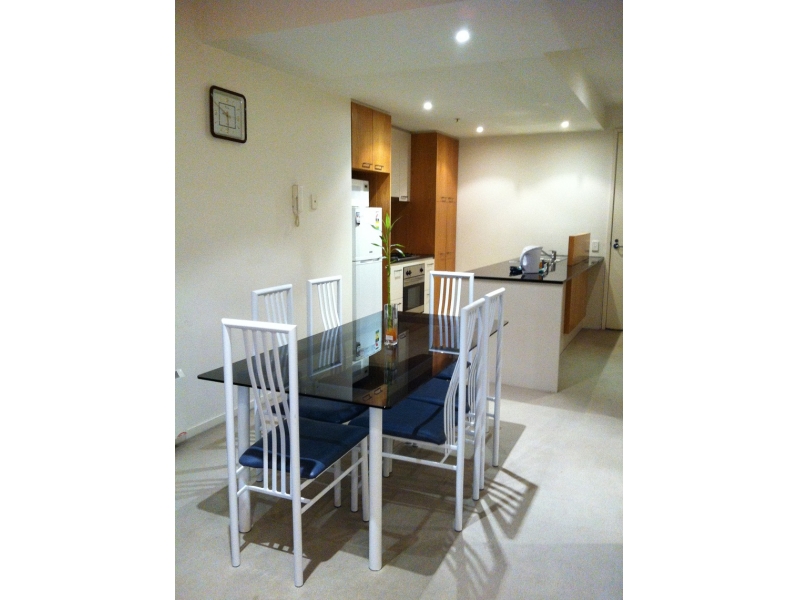 附图： Docklands公寓 2卧室2卫生间+1车位 便宜出租