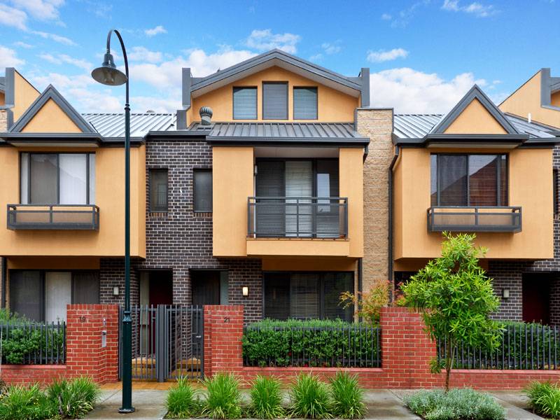 【【【Glenhuntly火车站旁近monash caulfield】】】全新townhouse单间