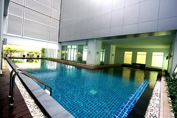 曼谷短租公寓 ABAC大学旁边 拎包入住公寓 可短租或长租