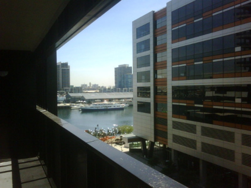 Fantastic Value - Docklands brand new residential complex..