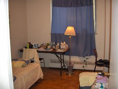 Room near Durham College(in Oshawa)for rent